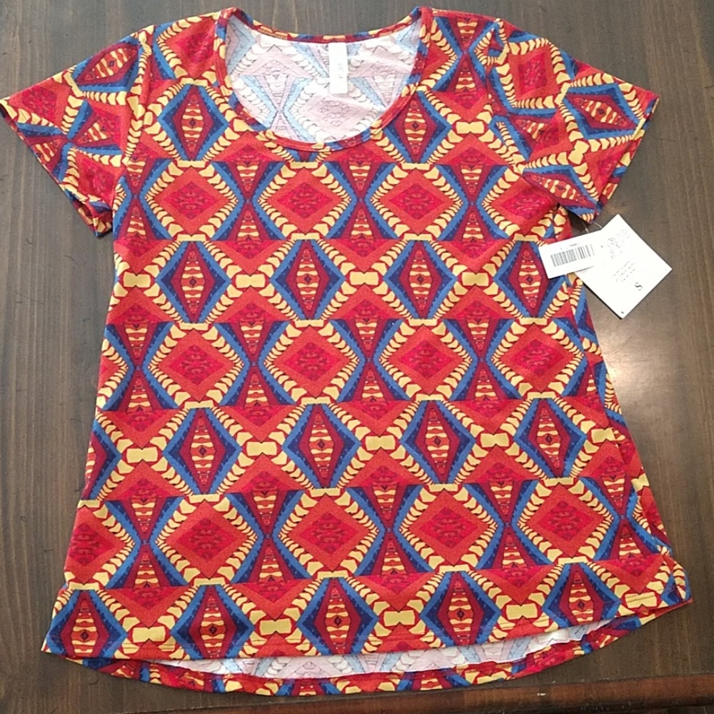 Lularoe women's classic tee size small